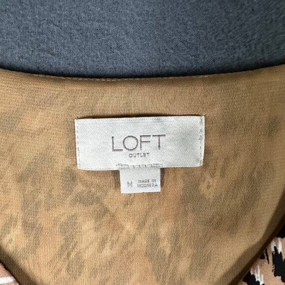 LOFT Outlet Womens M Brown V-Neck Spaghetti Strap Pullover Round Hem Tank Top - Picture 3 of 8